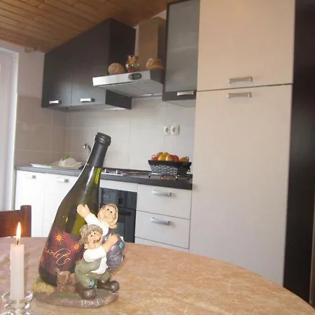 Sto Apartman Hvar Town