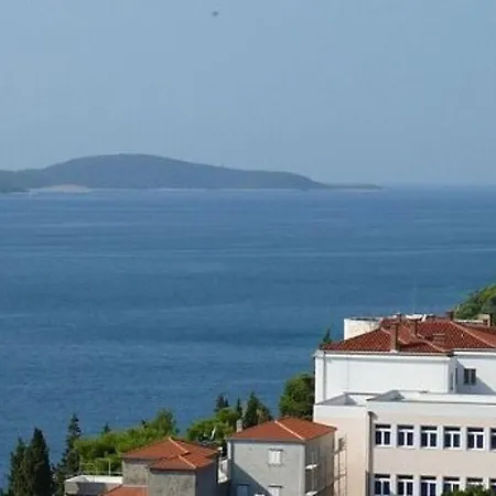 Sto * Hvar Town